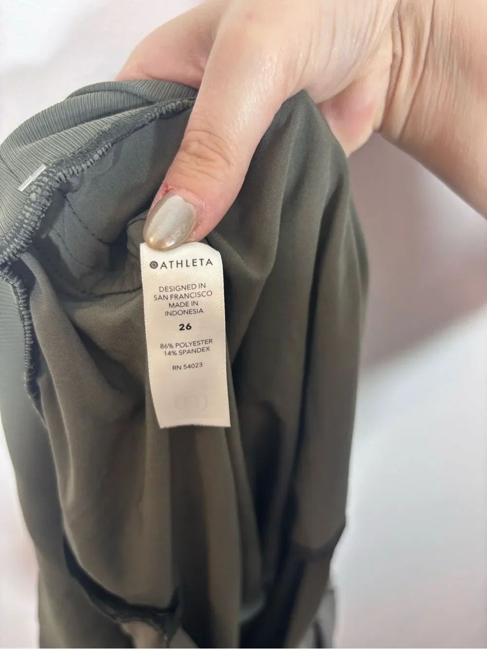 Athleta Nolita Wide Leg Pant NWT Size 26  Mountain Olive Sculptek - Picture 13 of 15